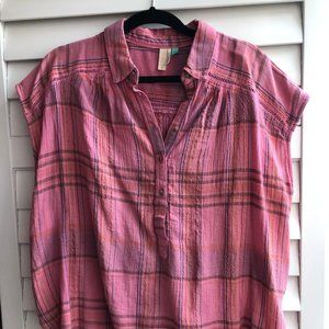 Anthropologie Pink Plaid Short Sleeve Pullover Shirt